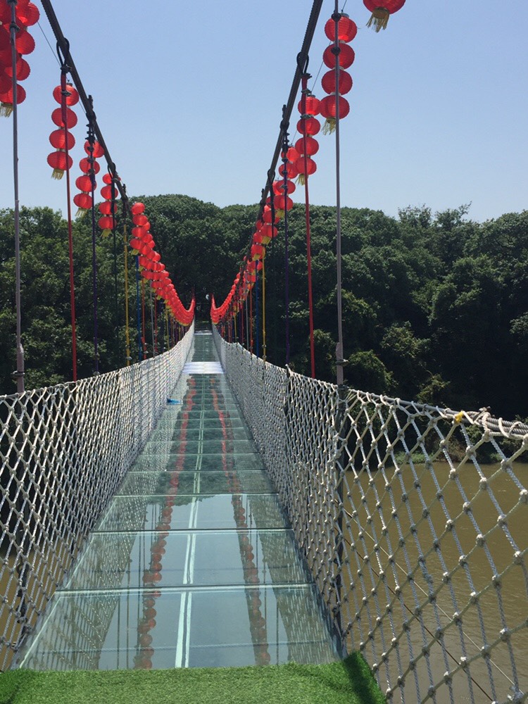 玻璃吊桥检测